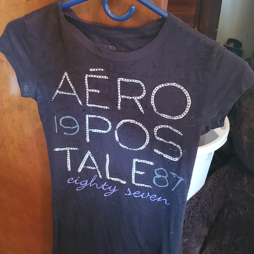 Aeropostale black tee